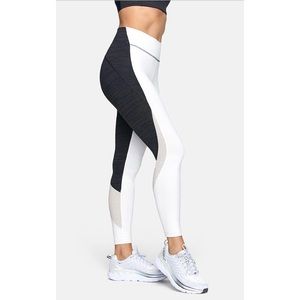 Outdoor Voices TechSweat 7/8 Zoom Leggings